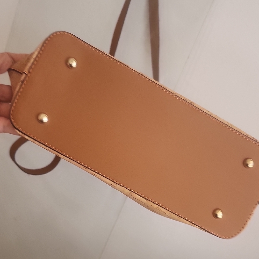 Patterned Brown Tote with Cork Accent and Wristlet - Picture 7 of 9